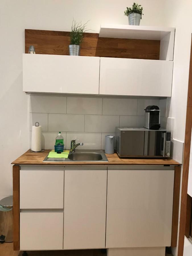 Neu Renovierte Unterkunft Viena Exterior foto